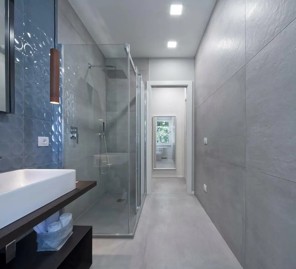Suite Vogue City Voghera Apartment